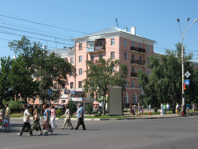 Фотография рекламного носителя, тип: Пиллар 3x1.4, адрес: Интернациональная ул., д.84 Х Пролетарская ул., Тамбов, Тамбовская область, Россия. Сторона Б №466191