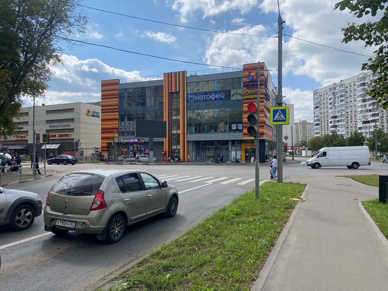 Фотография рекламного носителя, тип: Билборд 3x6, адрес: Кирова ул., д.2, Люберцы, Московская область, Россия. Сторона A1-А10 №1094462