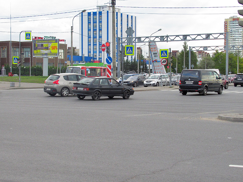 Фотография рекламного носителя, тип: Билборд 3x6, адрес: Дунайский пр-т. X Софийская ул., д.85, Санкт-Петербург, Россия. Сторона B №515092