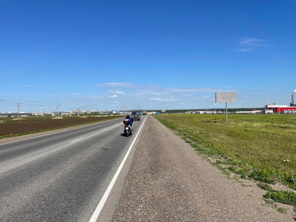 Фотография рекламного носителя, тип: Билборд 3x6, адрес: Шакша(КПМ)-Корношпан-Инд.Парк-М5 а/д, поз.2, Уфа, Республика Башкортостан, Россия. Сторона A №1059988