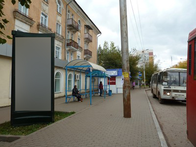 Фотография рекламного носителя, тип: Пиллар 3x1.4, адрес: Октябрьский пр-т., д.1, Киров, Кировская область, Россия. Сторона В №632487