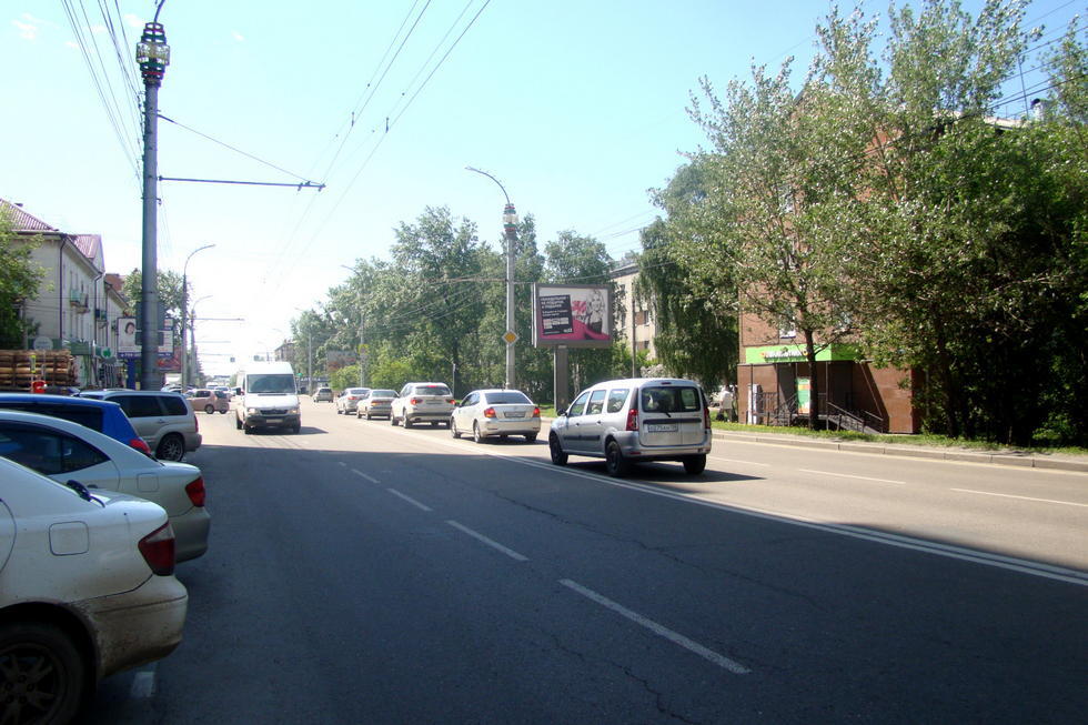 Фотография рекламного носителя, тип: Ситиборд 2.7x3.7, адрес: 1-ая Советская ул. Х Ядринцева ул., Иркутск, Иркутская область, Россия. Сторона А №330447