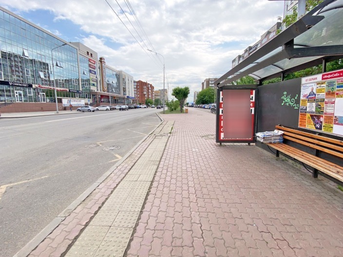 Фотография рекламного носителя, тип: Остановка 1.8x1.2, адрес: 78 Добровольческой Бригады ул., д.3, остановка Сбербанк, Красноярск, Красноярский край, Россия. Сторона А №1046545