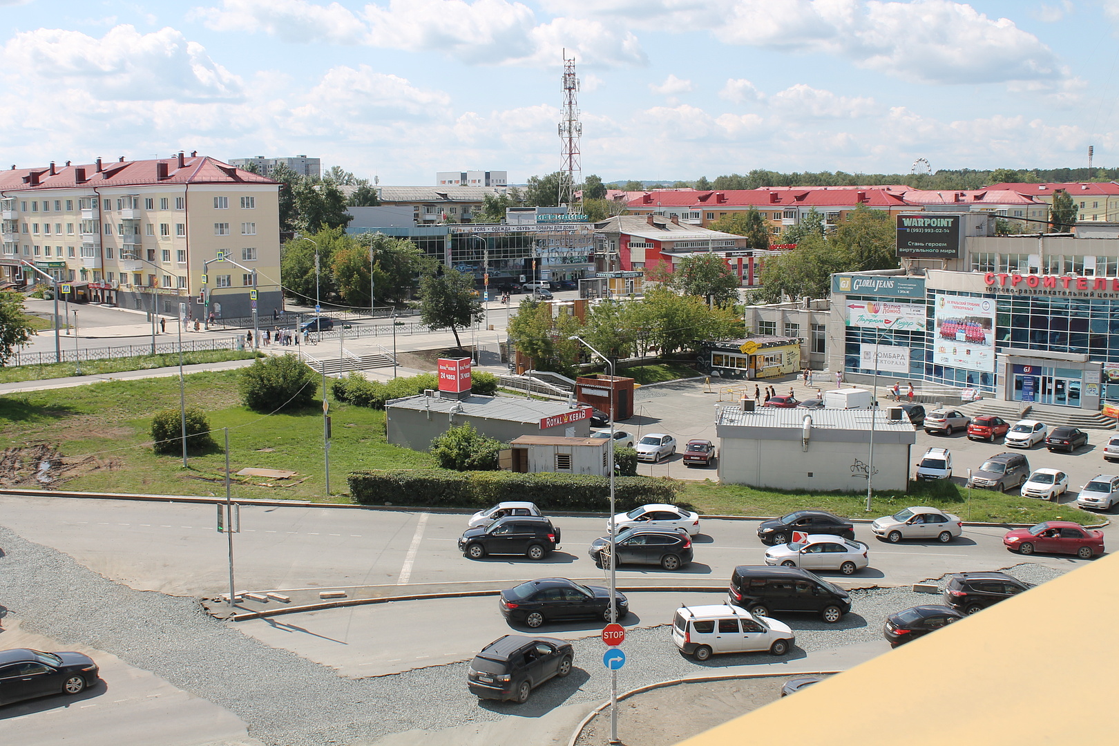 Фотография рекламного носителя, тип: Медиафасад, адрес: Ильича пр-т., ДК Строитель, Первоуральск, Свердловская область, Россия. Сторона A1-A10 №1068815