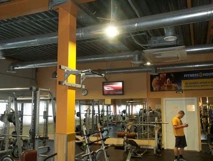 Фотография рекламного носителя, тип: Видеоэкран, адрес: Фитнес-центр «Fitness House в Девяткино», Новое Девяткино д., Главная ул., д.60, Ленинградская область, Россия. Сторона/вариант 2 №981012