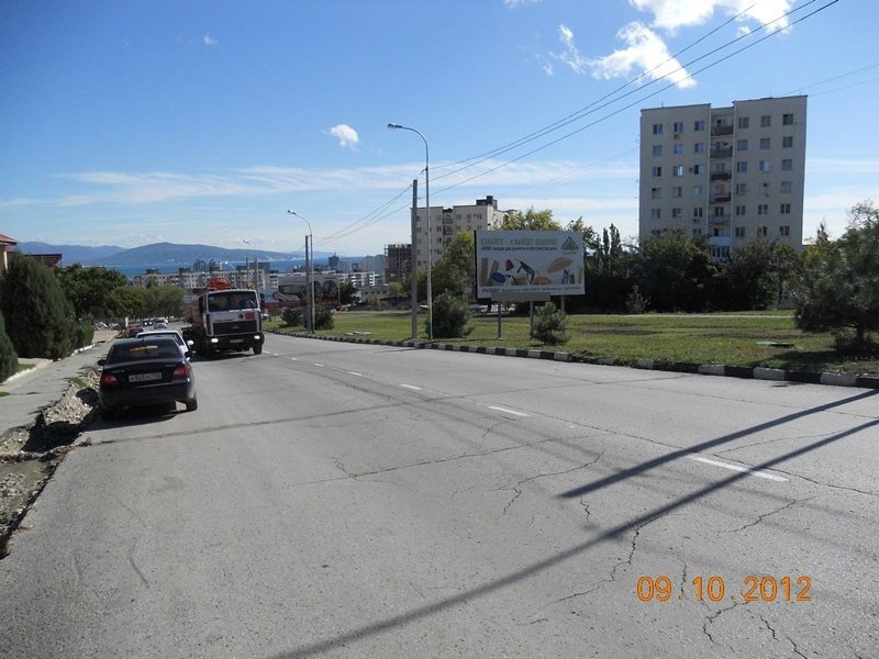 Фотография рекламного носителя, тип: Билборд 3x6, адрес: Куникова ул., АЗС Дюрсо, Новороссийск, Краснодарский край, Россия. Сторона А №713772