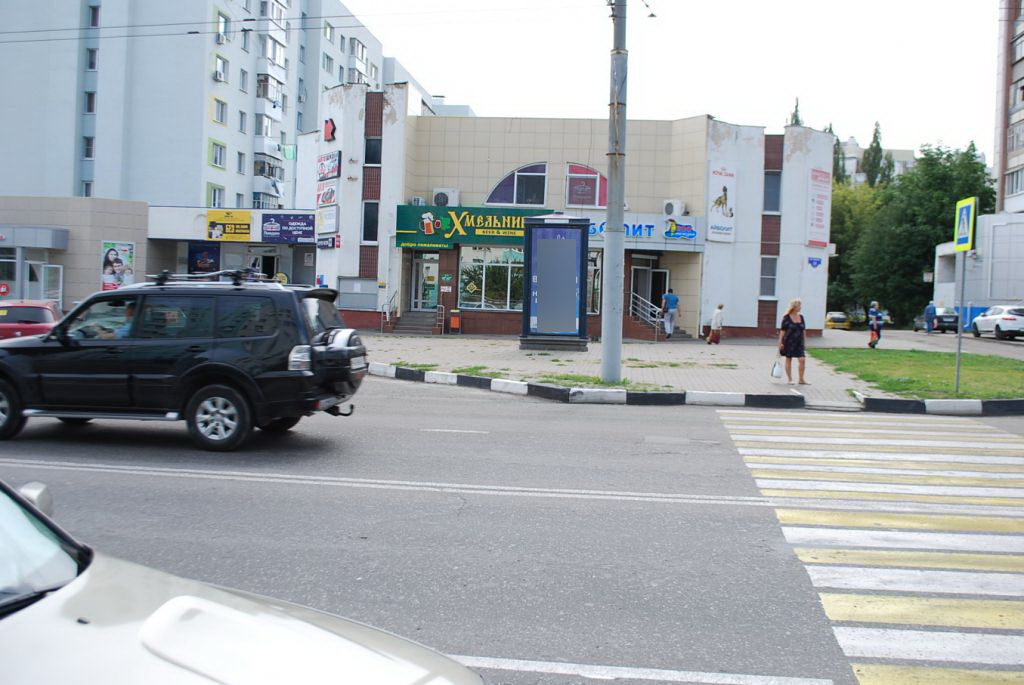 Фотография рекламного носителя, тип: Пиллар 3x1.4, адрес: Костюкова ул., Белгород, Белгородская область, Россия. Сторона А №344131