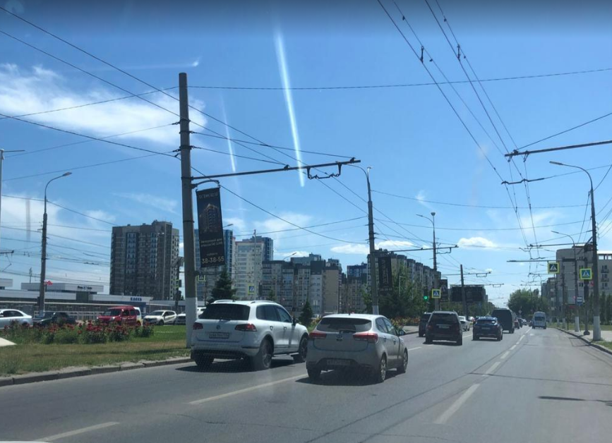 Фотография рекламного носителя, тип: Панель-кронштейн, адрес: Ленина пр-т., поз.1, Волгоград, Волгоградская область, Россия. Сторона A №1096130