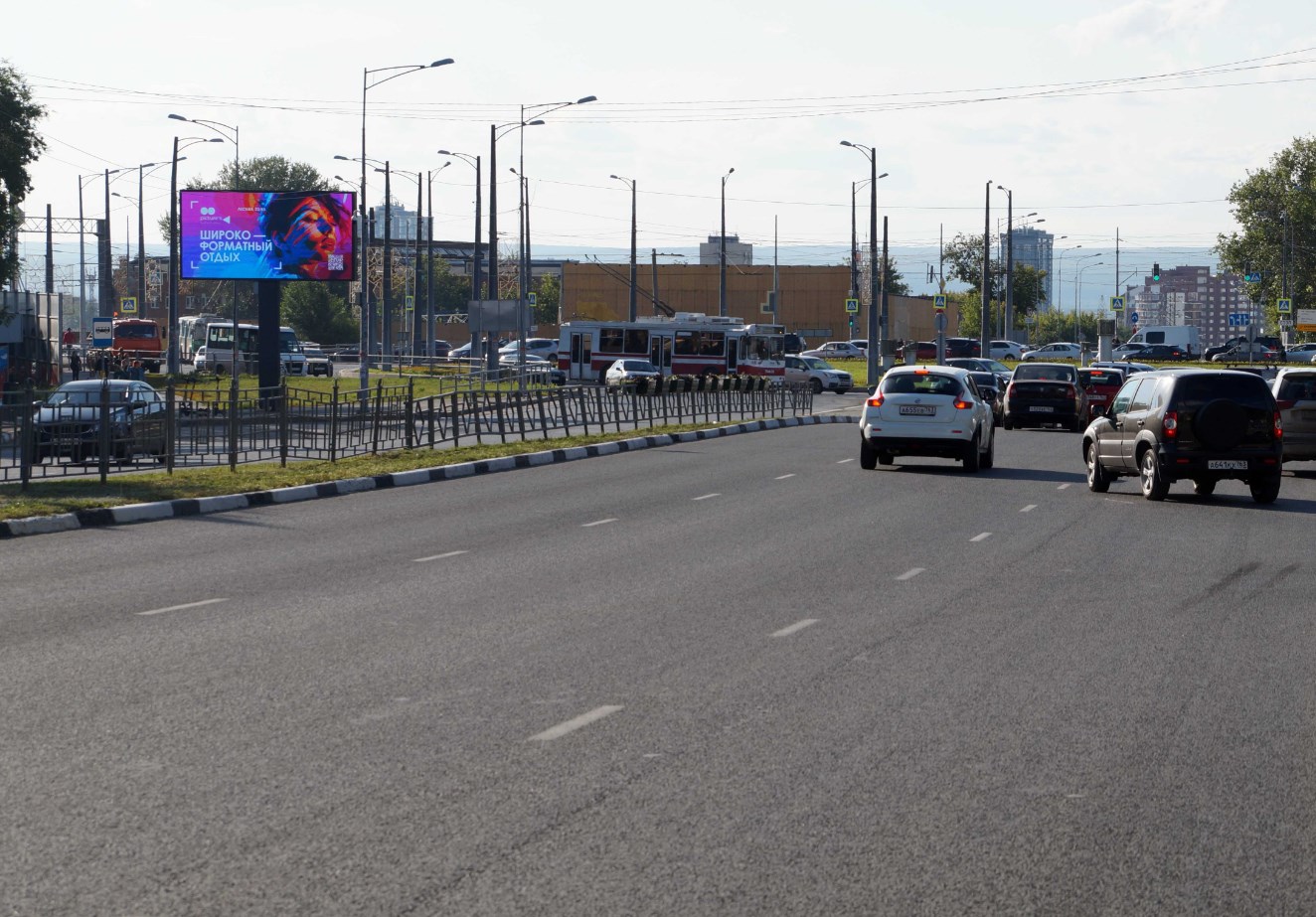 Фотография рекламного носителя, тип: Билборд 3x6, адрес: Московское ш. Х Гагарина ул, Самара, Самарская область, Россия. Сторона В1-В10 №661095