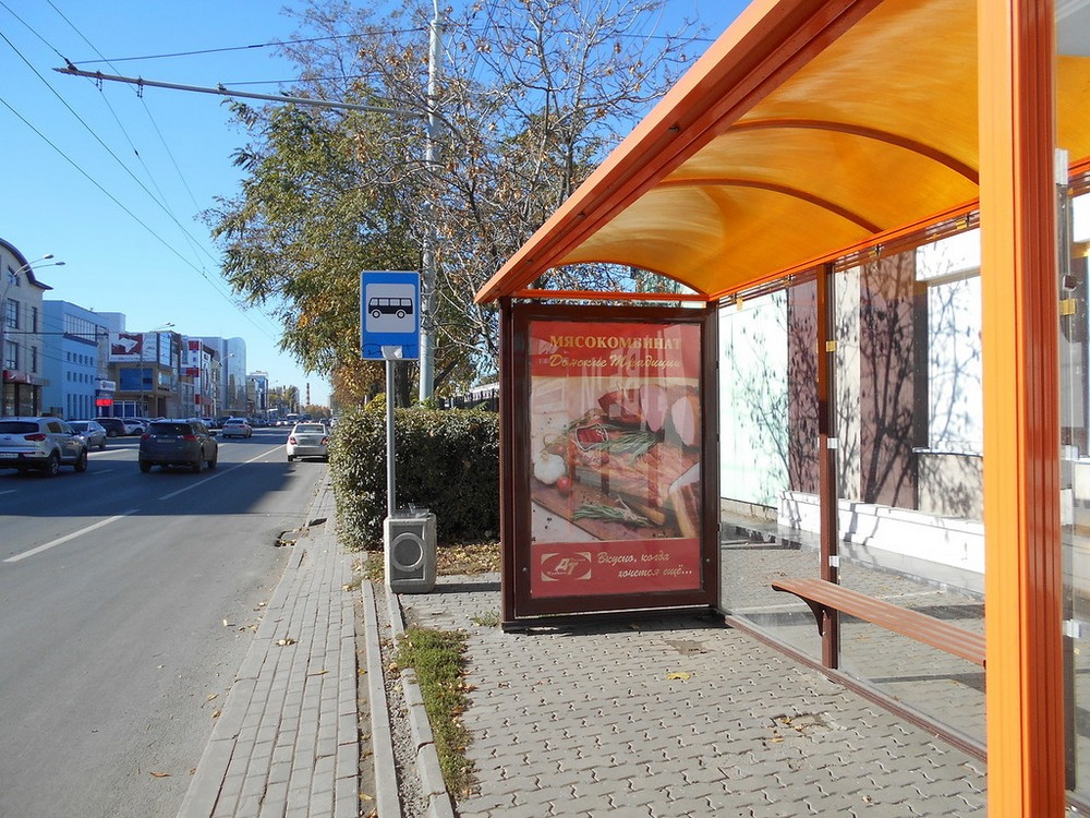 Фотография рекламного носителя, тип: Остановка 1.8x1.2, адрес: Шолохова пр-т., ост. ПролетР "Шолохова/2-я линия", поз.1, Ростов-на-Дону, Ростовская область, Россия. Сторона А №631363