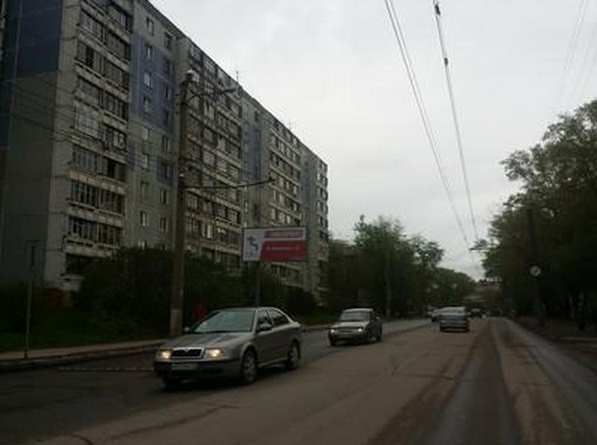 Фотография рекламного носителя, тип: Билборд 3x6, адрес: Красина ул., д.5, Киров, Кировская область, Россия. Сторона B №525900