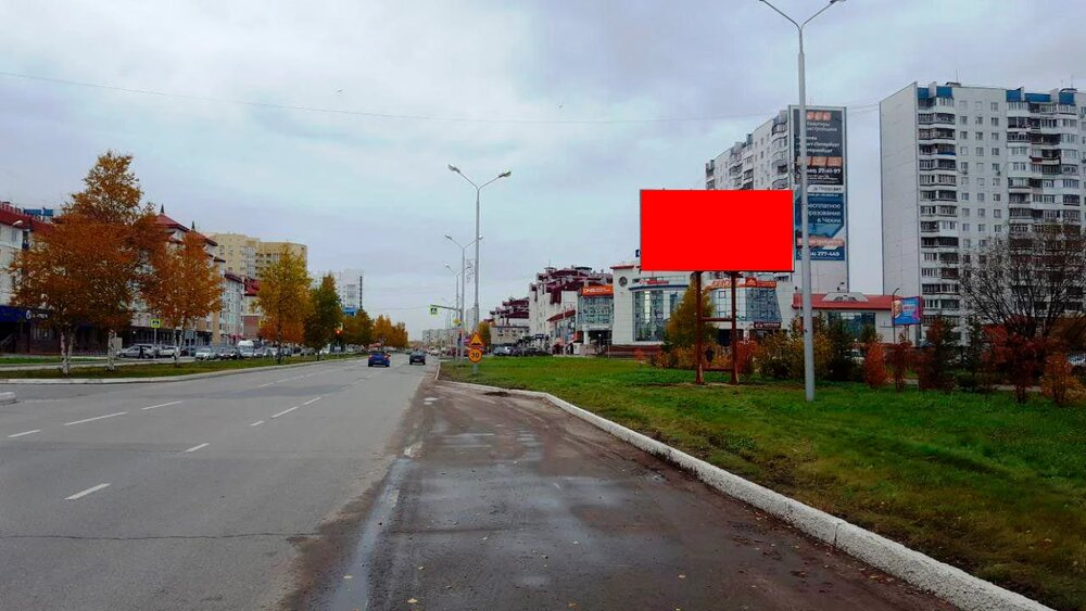 Фотография рекламного носителя, тип: Билборд 3x6, адрес: Ленина ул., ТРЦ Космос, Нижневартовск, Ханты-Мансийский автономный округ – Югра, Россия. Сторона А1-А3 №676695