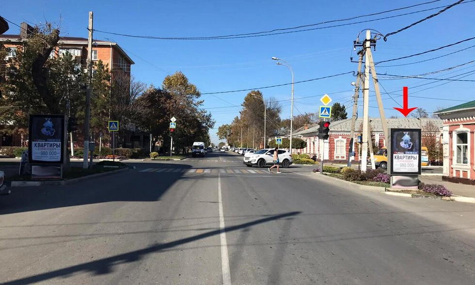 Фотография рекламного носителя, тип: Ситиформат 1.8x1.2, адрес: Школьная ул. Х Ленина ул., Эльбрус, Славянск-на-Кубани, Краснодарский край, Россия. Сторона Б1-Б5 №854342