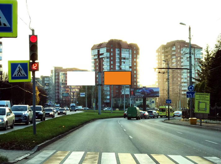 Фотография рекламного носителя, тип: Билборд 3x6, адрес: Московский пр-т. Х Галицкого ул., поз.1, Калининград, Калининградская область, Россия. Сторона А3 №974098