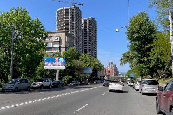 Фотография рекламного носителя, тип: Билборд 3x6, адрес: Океанский пр-т., д.68, Владивосток, Приморский край, Россия. Сторона Б №687930