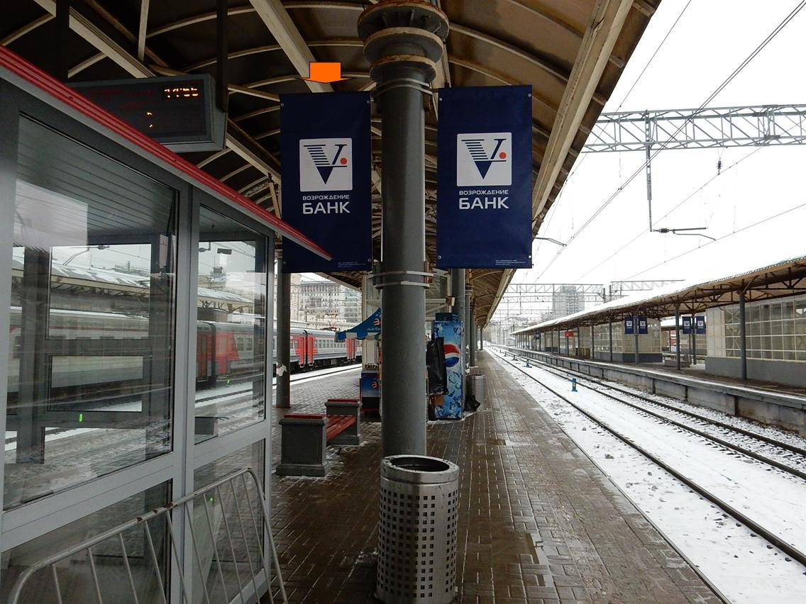 Фотография рекламного носителя, тип: Флаг, адрес: Земляной Вал ул., д.29, платформа №3, поз.91, Москва, Россия. Сторона Б №985982