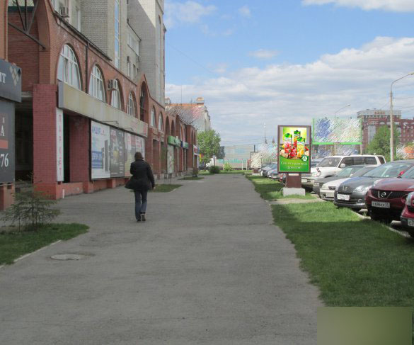 Фотография рекламного носителя, тип: Ситиформат 1.8x1.2, адрес: Маршала Жукова ул., д.76, Омск, Омская область, Россия. Сторона Б №420889