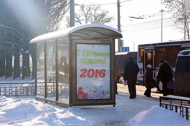 Фотография рекламного носителя, тип: Остановка 1.8x1.2, адрес: Советская ул., ост. «Завод "Полимермаш"», нечетная сторона, Тамбов, Тамбовская область, Россия. Сторона Б №550612