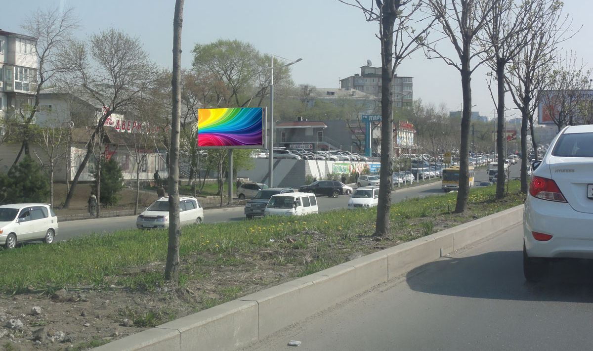 Фотография рекламного носителя, тип: Билборд 3x6, адрес: 100-лет Владивостоку ул., д.74, Владивосток, Приморский край, Россия. Сторона Б №767166