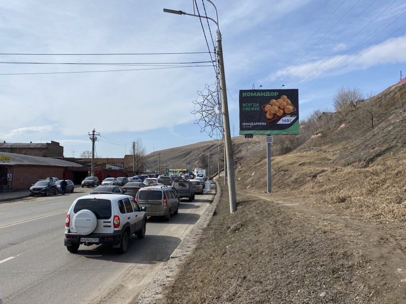 Фотография рекламного носителя, тип: Нестандартный билборд, адрес: Брянская ул., д.17, Красноярск, Красноярский край, Россия. Сторона А №758052