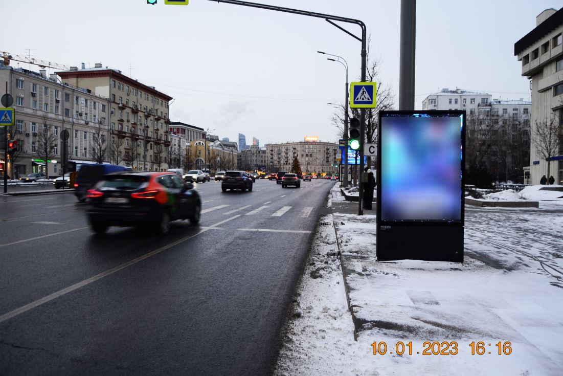 Фотография рекламного носителя, тип: Ситиформат 1.8x1.2, адрес: Зубовский б-р., д.4, Москва, Россия. Сторона A1-A10 №994830