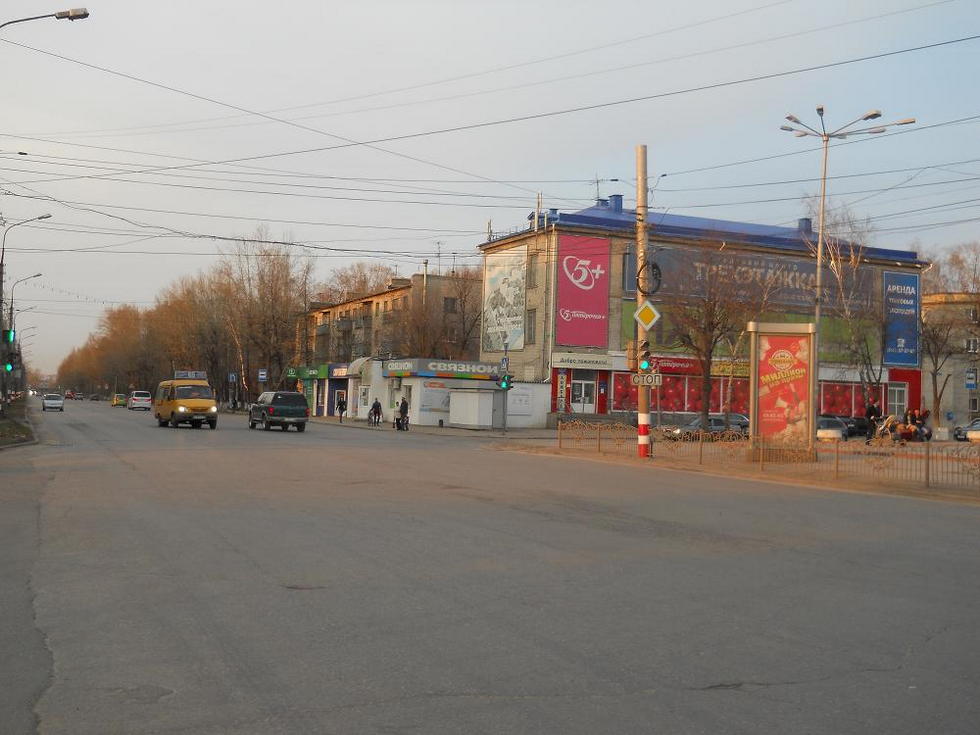 Фотография рекламного носителя, тип: Пиллар 3x1.4, адрес: Гая пр-т. Х Луначарского ул., Ульяновск, Ульяновская область, Россия. Сторона А1 №1027735