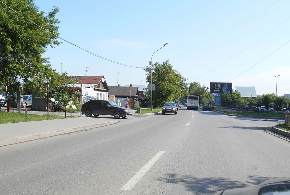 Фотография рекламного носителя, тип: Билборд 3x6, адрес: Бисертская ул., д.34, Екатеринбург, Свердловская область, Россия. Сторона А №539417