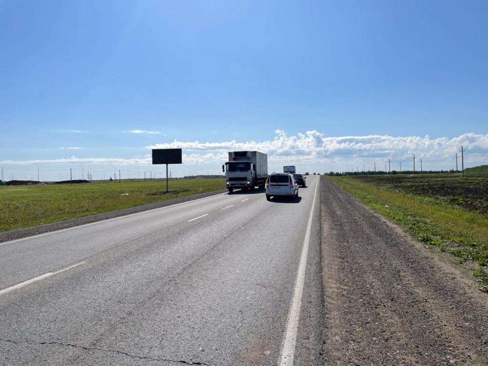 Фотография рекламного носителя, тип: Билборд 3x6, адрес: Шакша(КПМ)-Корношпан-Инд.Парк-М5 а/д, поз.2, Уфа, Республика Башкортостан, Россия. Сторона Б №1059982