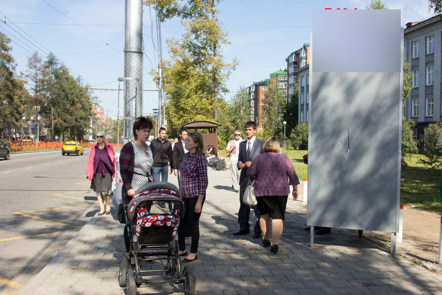 Фотография рекламного носителя, тип: Нестандартный ситиформат, адрес: Лермонтова ул., ООТ Технический университет, поз.1, Иркутск, Иркутская область, Россия. Сторона А №509517