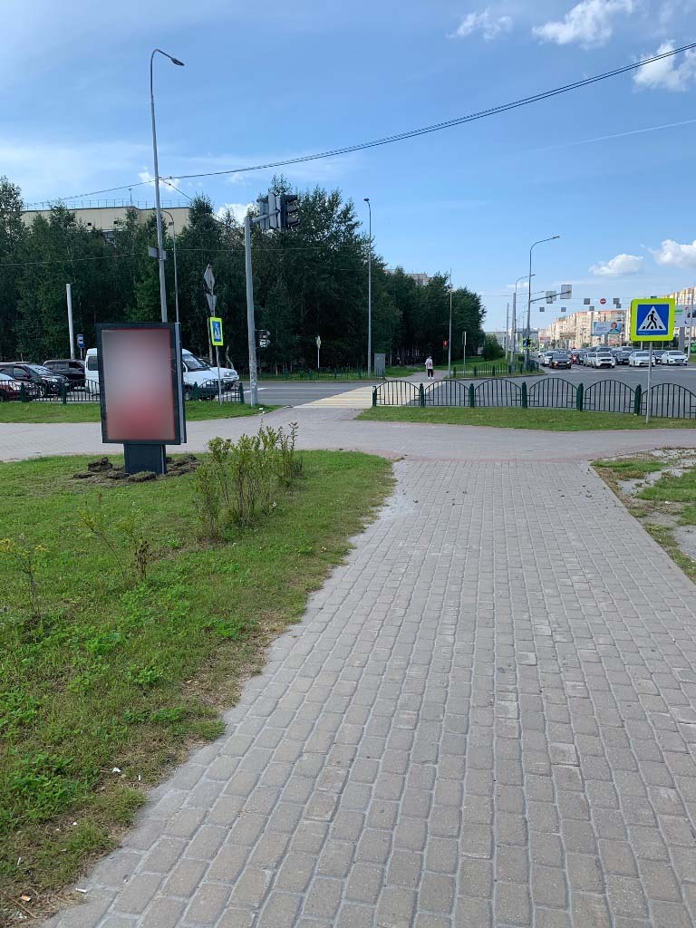 Фотография рекламного носителя, тип: Ситиформат 1.8x1.2, адрес: Мира пр-т. Х Островского ул., Сургут, Ханты-Мансийский автономный округ – Югра, Россия. Сторона Б №960289