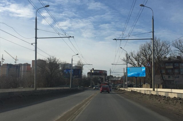 Фотография рекламного носителя, тип: Билборд 3x6, адрес: Сарьяна ул., д.86, Ростов-на-Дону, Ростовская область, Россия. Сторона А1-А3 №781818