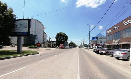 Фотография рекламного носителя, тип: Ситиборд 2.7x3.7, адрес: Ковтюха ул. Х Школьная ул., поз.1, Славянск-на-Кубани, Краснодарский край, Россия. Сторона Б1-Б6 №527117