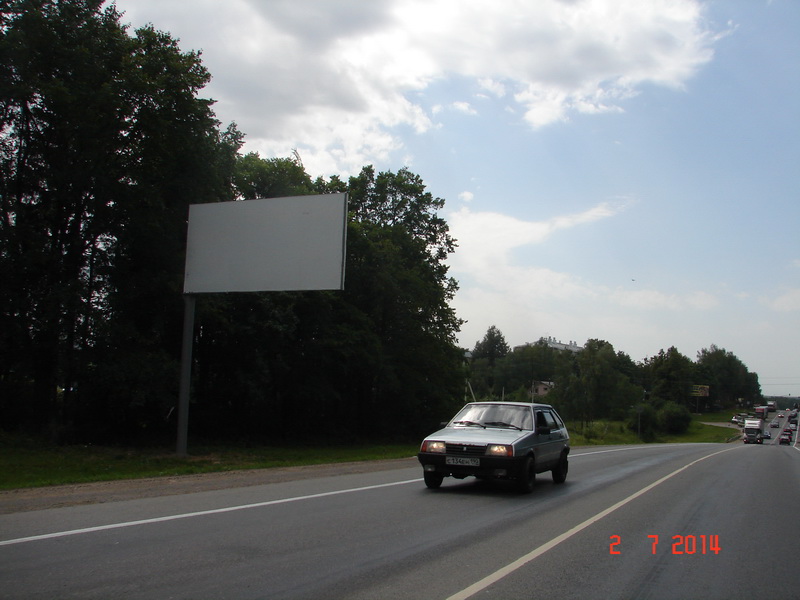 Фотография рекламного носителя, тип: Билборд 3x6, адрес: ММК, Можайско-Волоколамское ш., 32 150м, Московская область, Россия. Сторона Б №444267