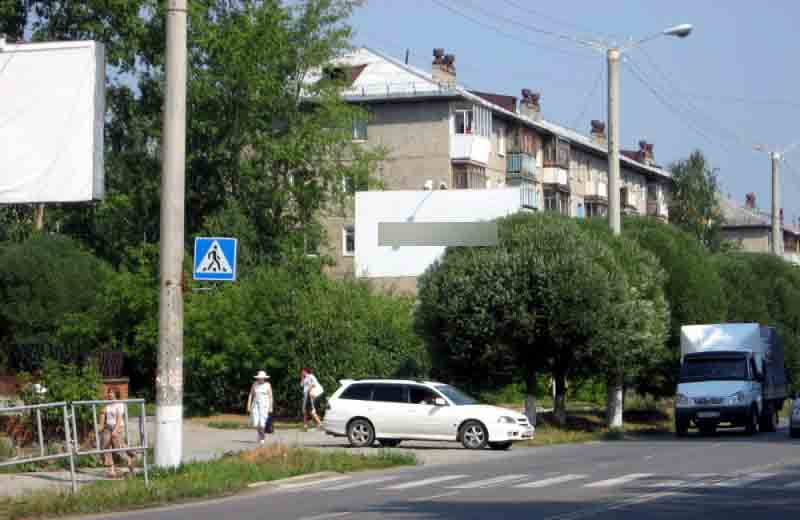 Фотография рекламного носителя, тип: Билборд 3x6, адрес: Гагарина пр-т., напротив гостиницы Таганай, Златоуст, Челябинская область, Россия. Сторона В №377594