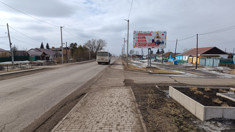 Фотография рекламного носителя, тип: Билборд 3x6, адрес: Сухобузимское с., Комсомольская ул., д.86, Красноярск, Красноярский край, Россия. Сторона А №1098319