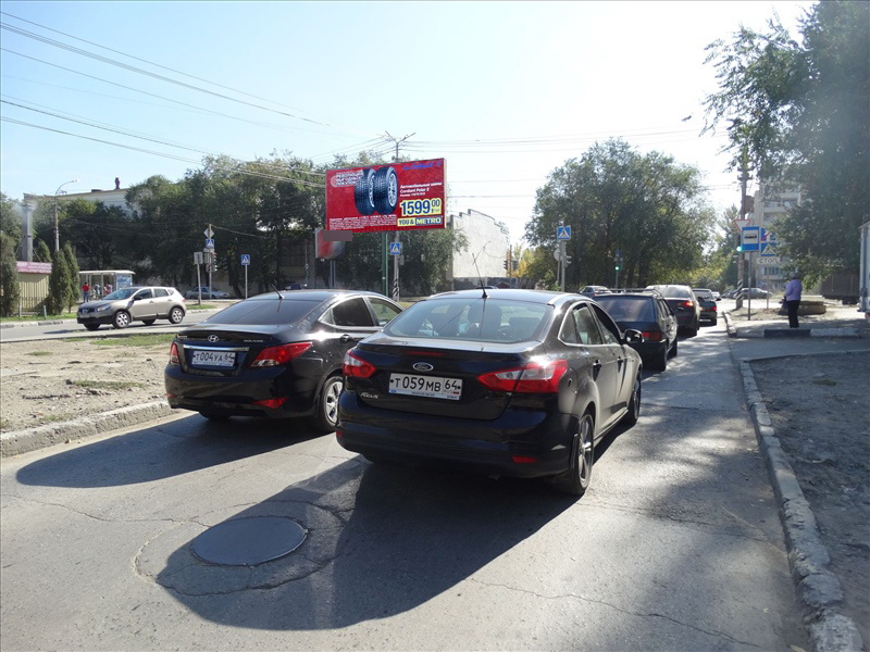 Фотография рекламного носителя, тип: Билборд 3x6, адрес: Лебедева-Кумача ул. Х Антонова ул., Саратов, Саратовская область, Россия. Сторона А2 №819215