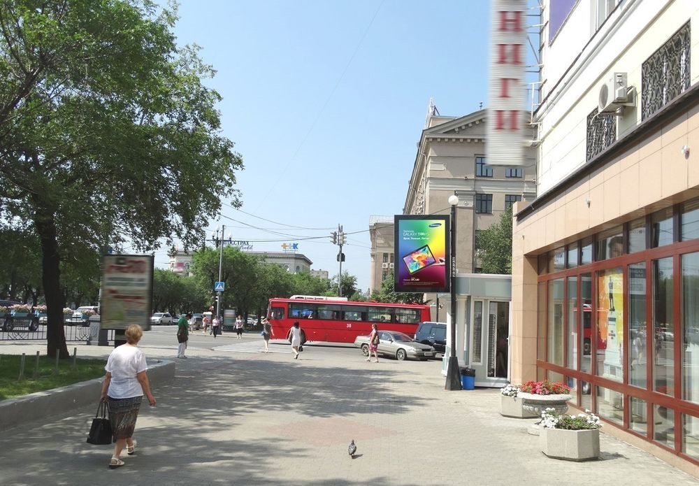 Фотография рекламного носителя, тип: Ситиформат 1.8x1.2, адрес: К. Маркса ул. Х Пушкина, Хабаровск, Хабаровский край, Россия. Сторона А №329508