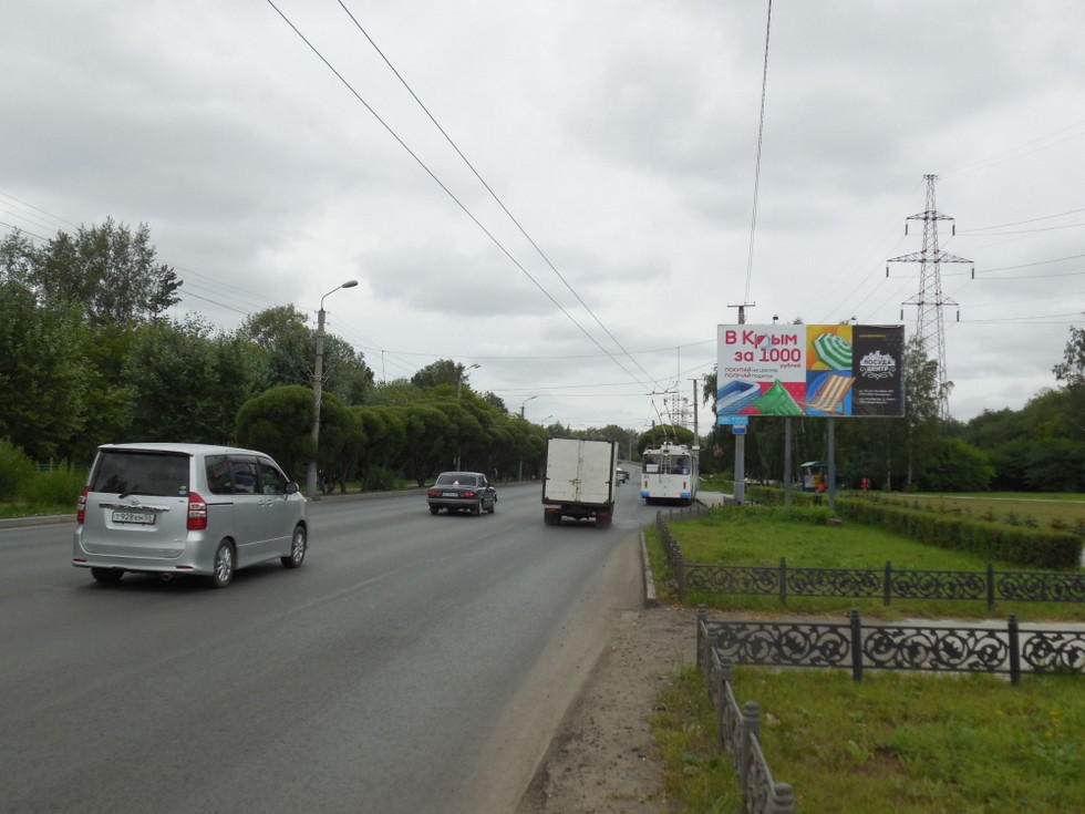 Фотография рекламного носителя, тип: Билборд 3x6, адрес: Лизы Чайкиной ул., д.23, Омск, Омская область, Россия. Сторона А №1009995