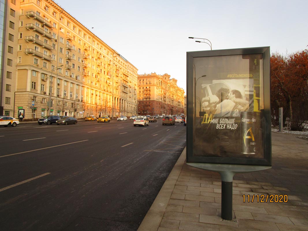 Фотография рекламного носителя, тип: Ситиформат 1.8x1.2, адрес: Земляной Вал ул., д.50А, напротив, Москва, Россия. Сторона А1-А5 №849391