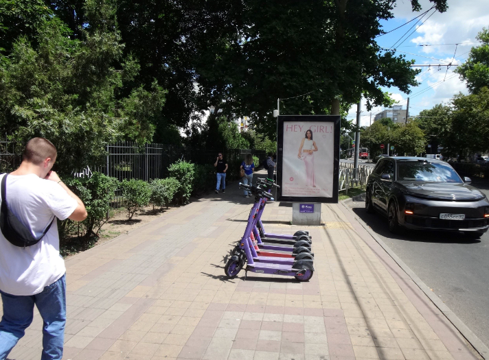 Фотография рекламного носителя, тип: Ситиформат 1.8x1.2, адрес: Ставропольская ул., д.228, Краснодар, Краснодарский край, Россия. Сторона Б №458849