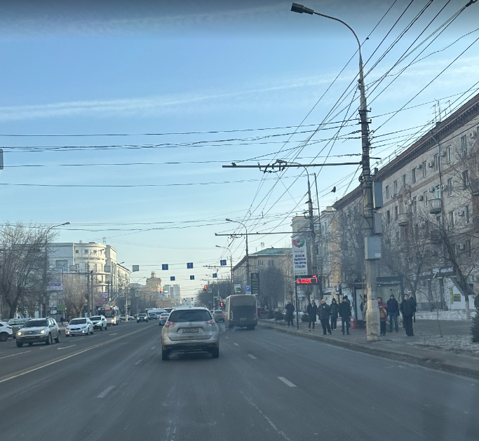 Фотография рекламного носителя, тип: Панель-кронштейн, адрес: Рабоче-Крестьянская ул., Советская пл., поз.5, Волгоград, Волгоградская область, Россия. Сторона А №1097028