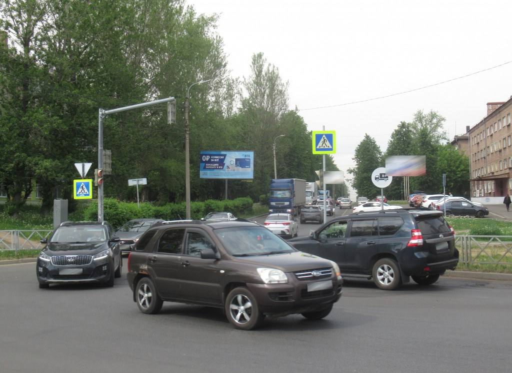 Фотография рекламного носителя, тип: Билборд 3x6, адрес: Добрынина ул., д.26, Ярославль, Ярославская область, Россия. Сторона Б №712570