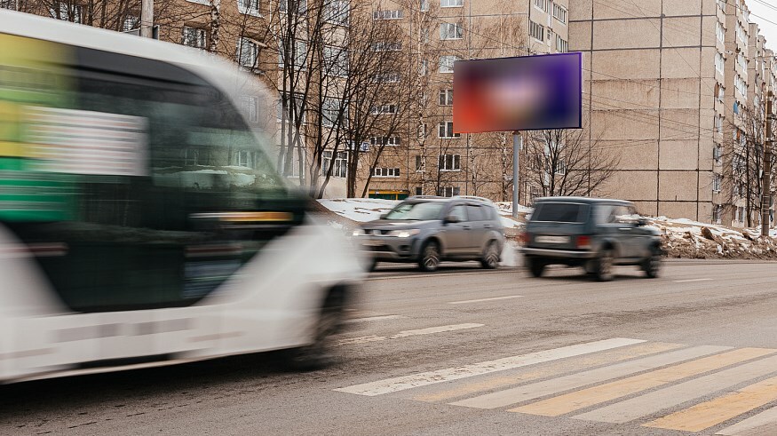 Фотография рекламного носителя, тип: Билборд 3x6, адрес: Университетская ул., Северная клиника, Чебоксары, Республика Чувашия, Россия. Сторона B №825110