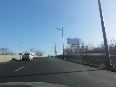 Фотография рекламного носителя, тип: Билборд 3x6, адрес: Маковского ул., д.98, Владивосток, Приморский край, Россия. Сторона А1 №756680