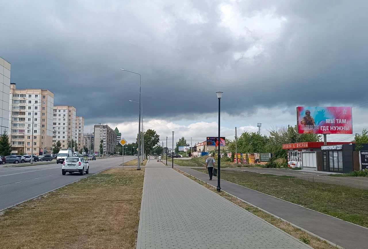 Фотография рекламного носителя, тип: Билборд 3x6, адрес: Коммунаров ул., д.70, Елец, Липецкая область, Россия. Сторона А №1323810