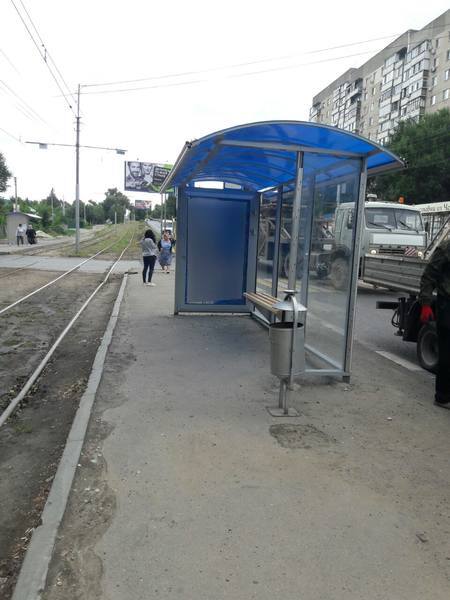 Фотография рекламного носителя, тип: Остановка 1.8x1.2, адрес: Политехническая ул. Х 3-й Товарный пр-т., Саратов, Саратовская область, Россия. Сторона A №842067