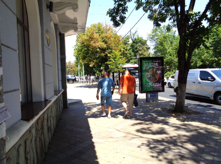 Фотография рекламного носителя, тип: Ситиформат 1.8x1.2, адрес: Красная ул., д.129, Краснодар, Краснодарский край, Россия. Сторона Б №458294