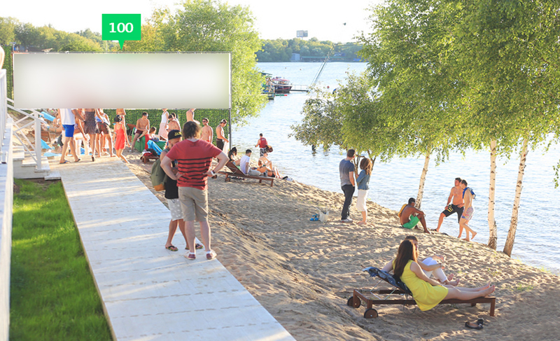 Фотография рекламного носителя, тип: Нестандартный суперсайт, адрес: Мякининское ш., Живописная бухта, парк "The White Park New Riga Bay", Москва, Россия. Сторона А №832099