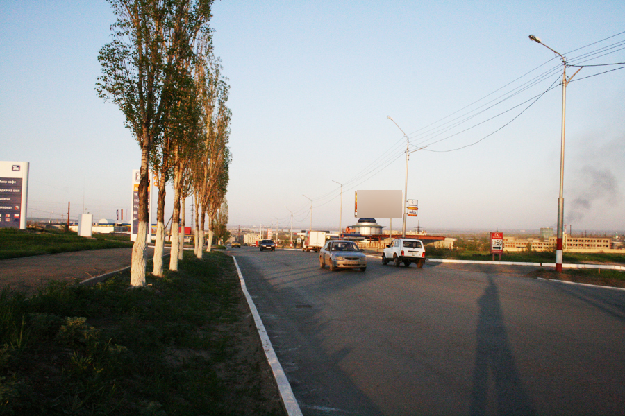 Фотография рекламного носителя, тип: Билборд 3x6, адрес: Новоастраханское ш., д.113, Саратов, Саратовская область, Россия. Сторона A №418530