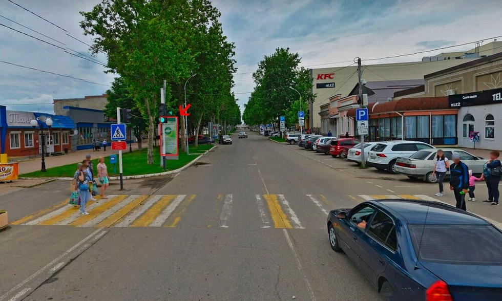 Фотография рекламного носителя, тип: Нестандартный ситиформат, адрес: Красная ул., д.49А, Кореновск, Краснодарский край, Россия. Сторона Б №1025976